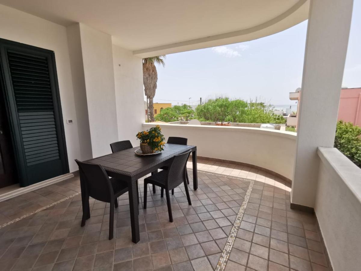 Casa Tramonto Vista Mare Διαμέρισμα Marina Di Pescoluse Εξωτερικό φωτογραφία