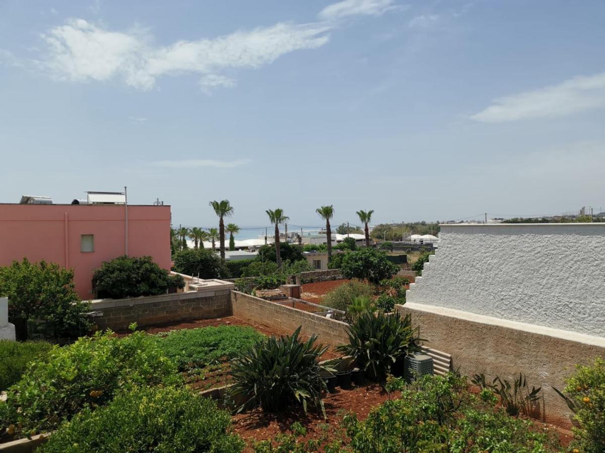 Casa Tramonto Vista Mare Διαμέρισμα Marina Di Pescoluse Εξωτερικό φωτογραφία